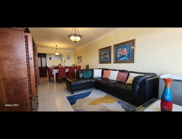 2 BEDROOM PROPERTY TO RENT IN NORTH BEACH